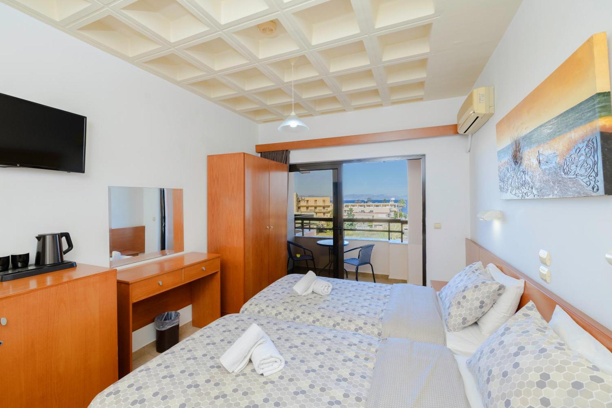 Heleni Beach Hotel Ialysos  Dış mekan fotoğraf