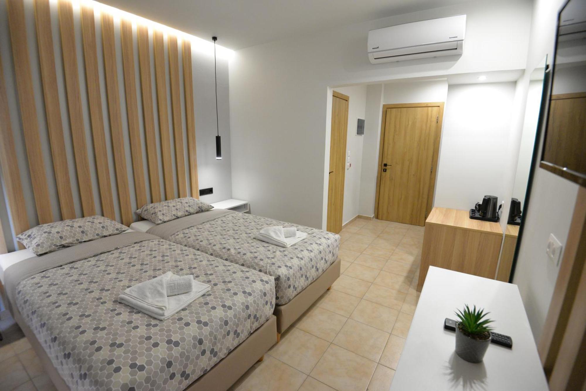 Heleni Beach Hotel Ialysos  Dış mekan fotoğraf