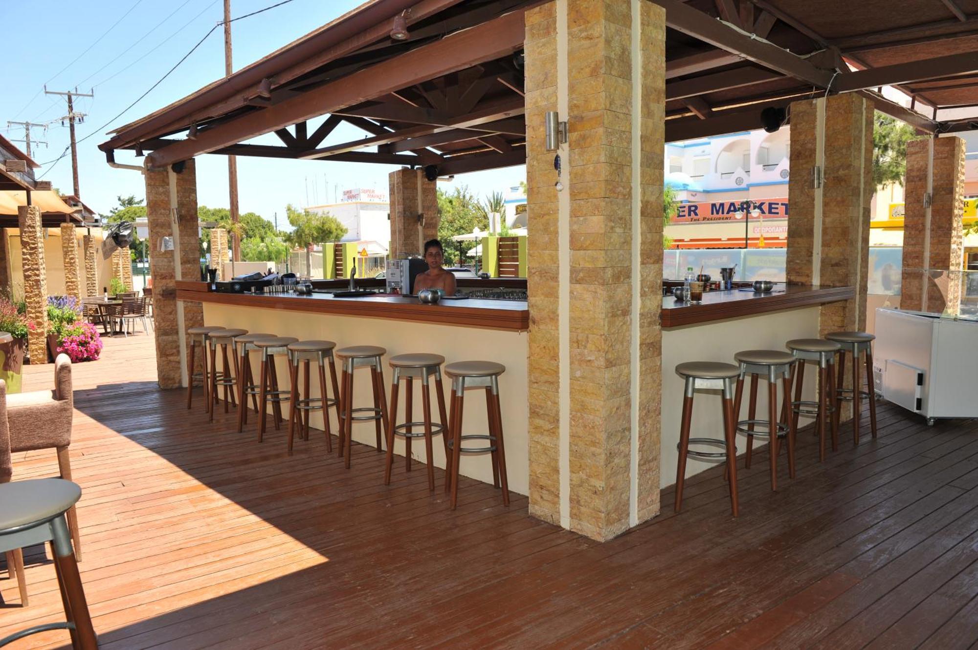 Heleni Beach Hotel Ialysos  Dış mekan fotoğraf