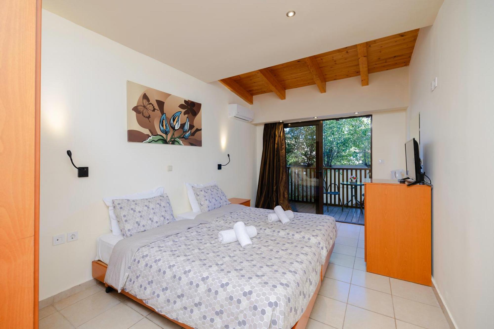 Heleni Beach Hotel Ialysos  Dış mekan fotoğraf